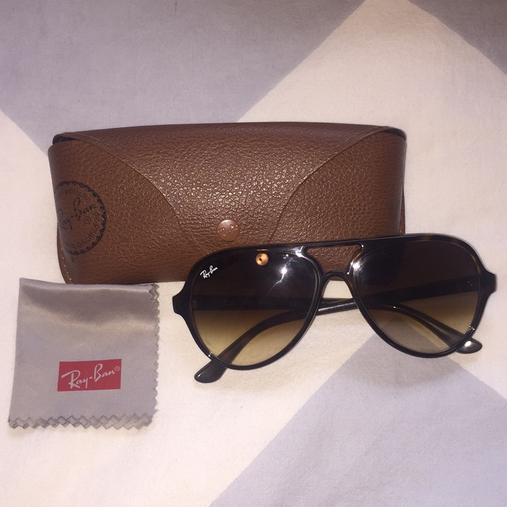 Ray bans